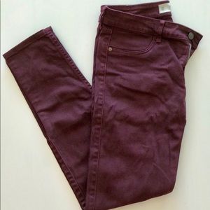 Abercrombie and Fitch Maroon skinny jeans- size 6
